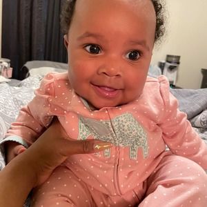 Meet your Posher, Tia